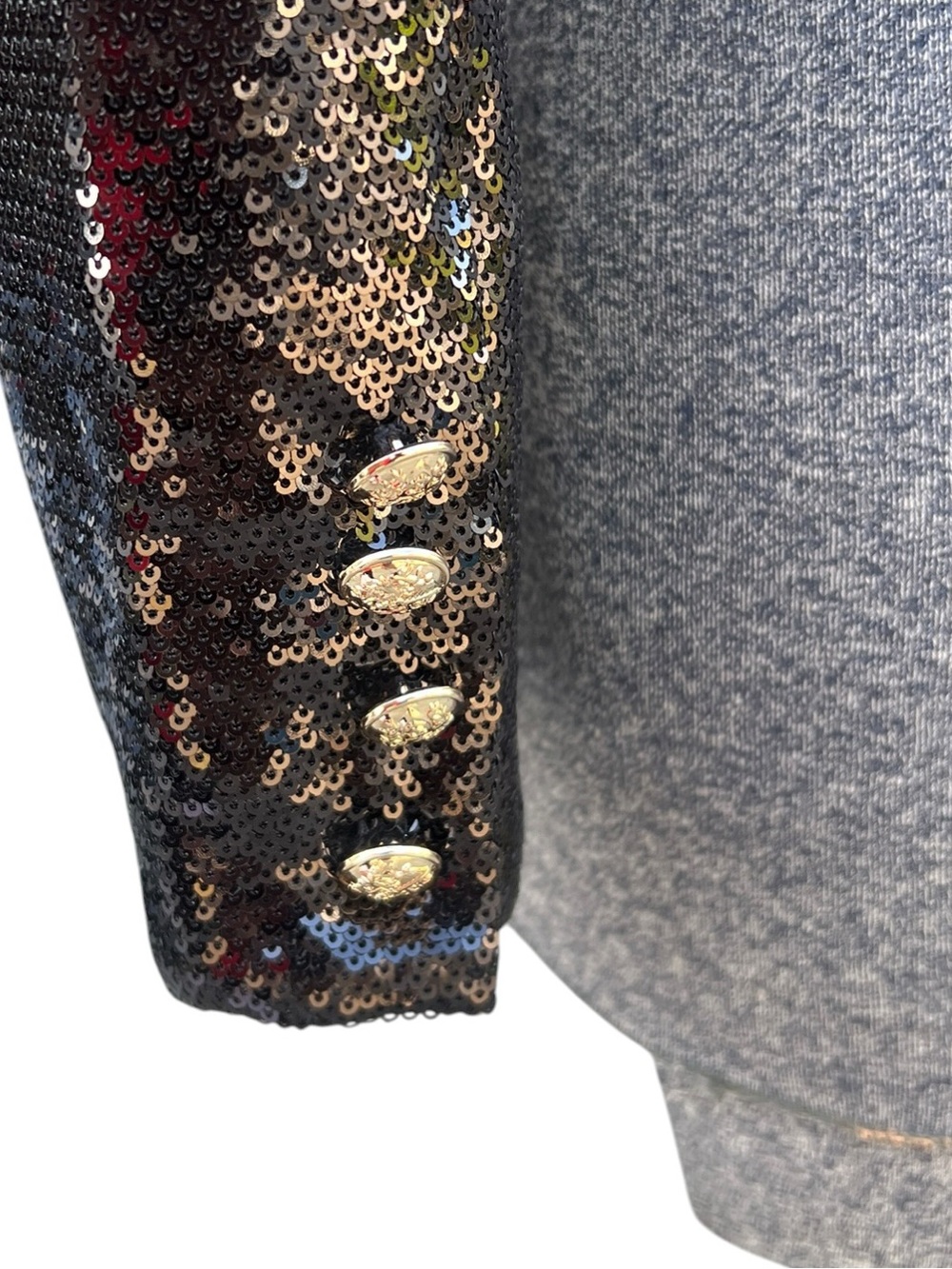 NWT cinq a sept Black Sequin “Randi” Cropped Blazer Jacket with Gold Buttons - Picture 4 of 14